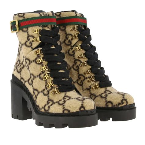 botas gucci de mujer.